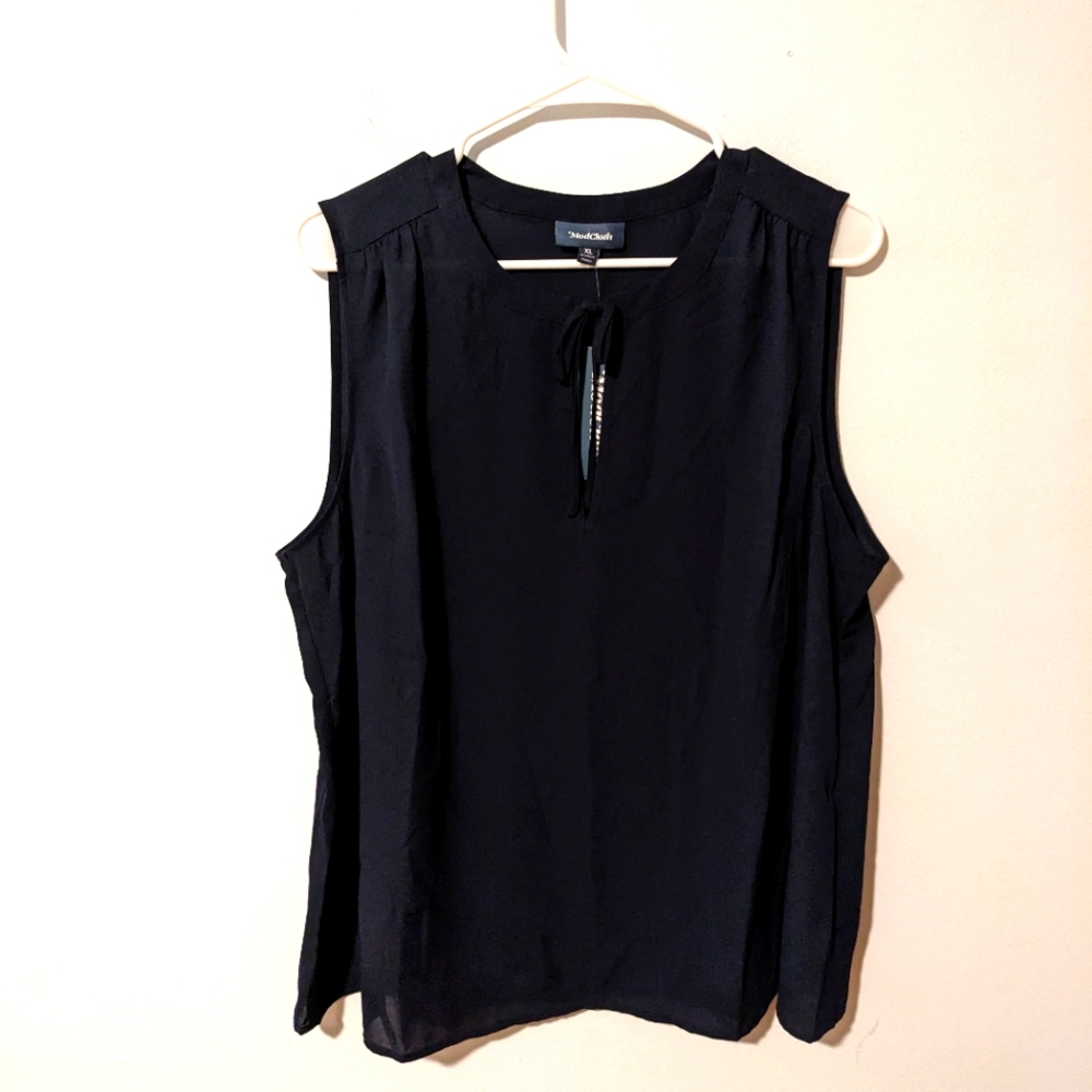 NWT ModCloth Stylish Influence Navy Blue Tie-Neck Sleeveless Blouse Size XL
